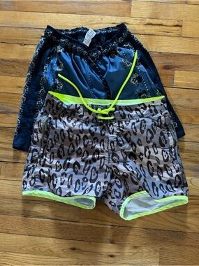 Men’s Neon-Trim Leopard Print Swim Shorts